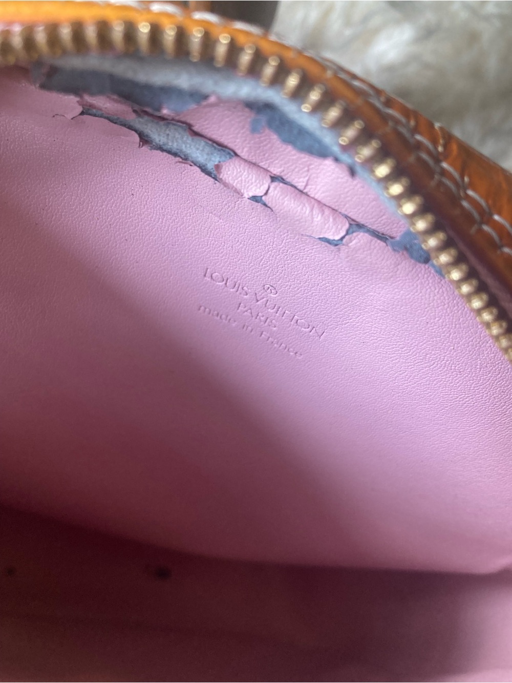 Vintage Louis Vuitton Vernis yellow - Picture 10 of 11
